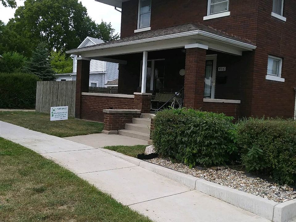 1st image of 436 E 4th St