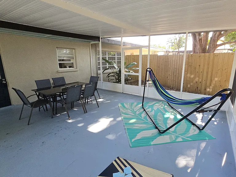 2107 Pine Ter #1 — Photo 23