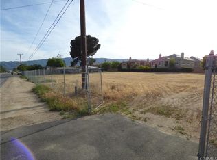 69 Elm St, Lake Elsinore, CA 92530