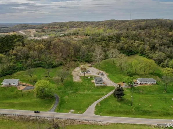 8703 Metropolitan Blvd, Pevely, MO 63070