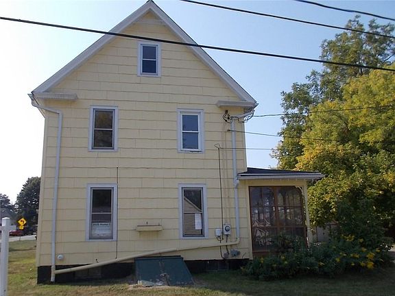 5th image of 30 College Ave