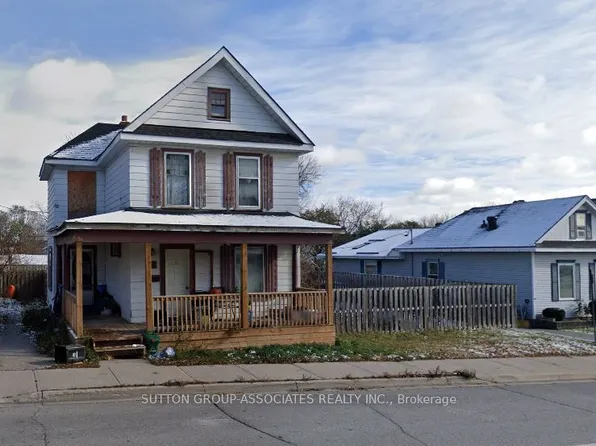50 Dunedin St, Orillia, ON L3V 5T5