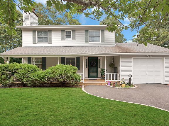 3rd image of 17 Country Ln