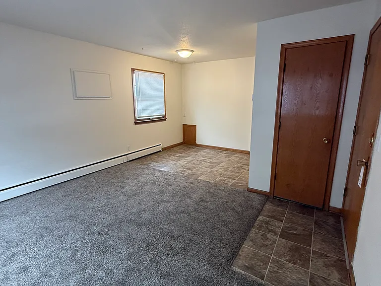 4441 University Ave NE #103 — Photo 2
