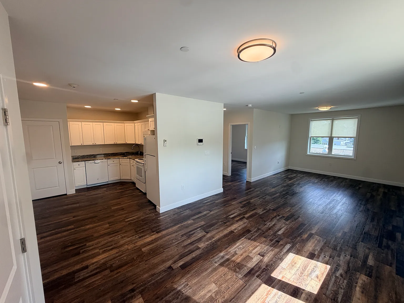 123 Shirley Ave — Photo 4