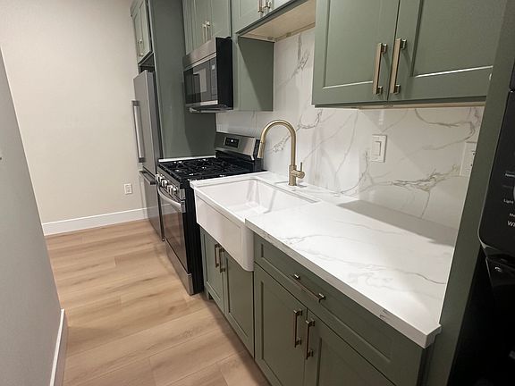 3rd image of 1428 Potrero Grande Dr #A