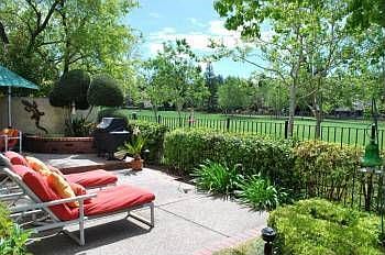 3rd image of 347 Jacaranda Dr