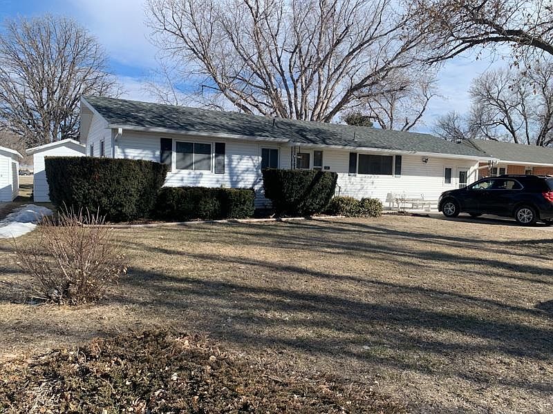 1st image of 420 Silver St