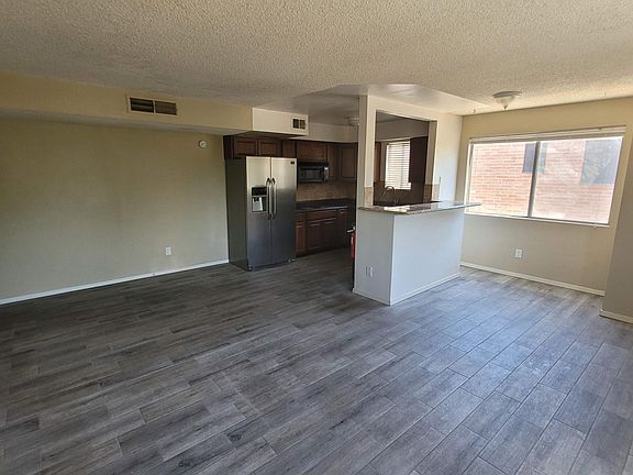 3rd image of 6509 E Calle La Paz