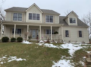 1270 Bayshore Dr, Antioch, IL 60002