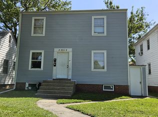 2312 S 6th St, Springfield, IL 62703
