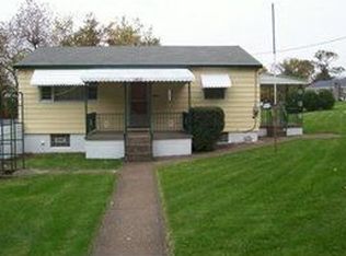 1412 High Rd, Clairton, PA 15025