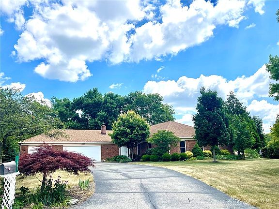 3rd image of 1593 Roamont Dr