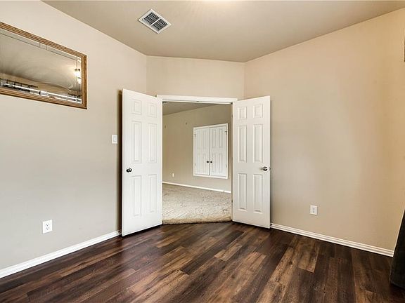 3rd image of 5525 Paloma Ct