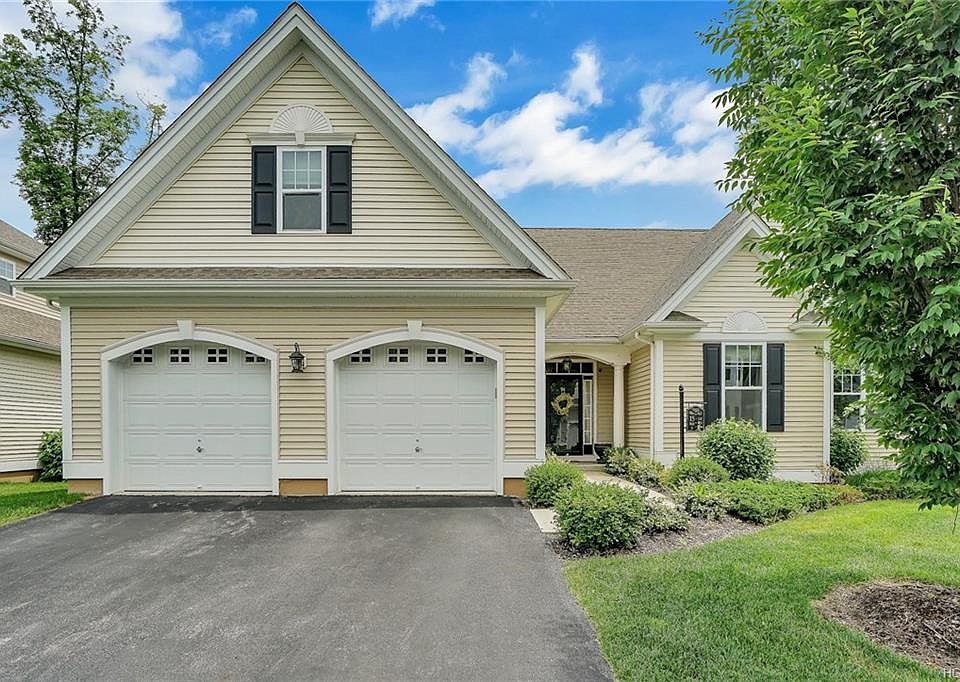 1st image of 94 Fairways Dr
