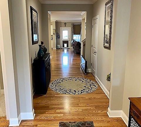 2nd image of 8521 Beautiful Valley Dr