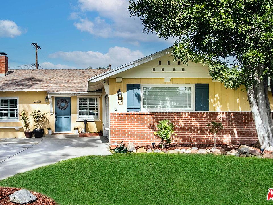 22021 De La Osa St, Woodland Hills, CA 91364 | Zillow
