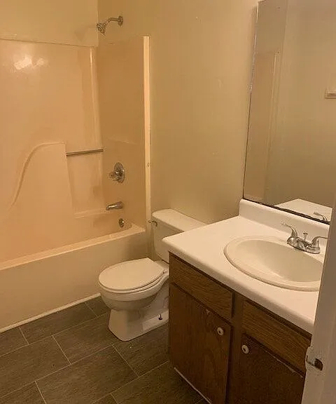 202 Kristin Dr #A — Photo 8