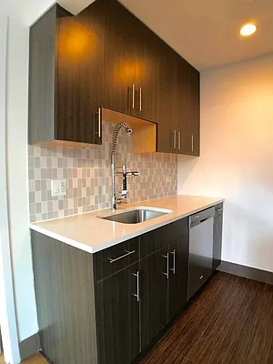 Rented by Bohemia Realty Group | media 18