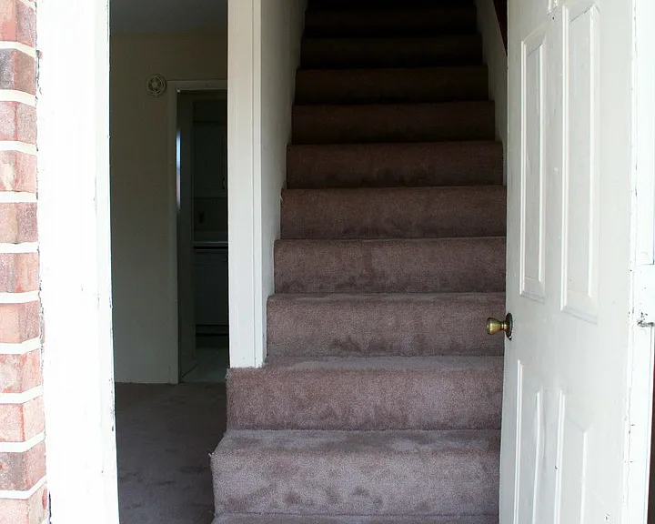 1880 N Willow Ave — Photo 5