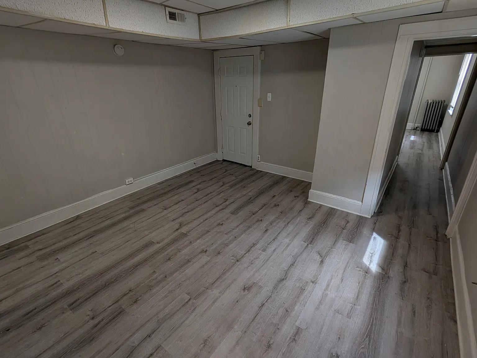 2 bed, 1000 sqft, $1,050 — Photo 3