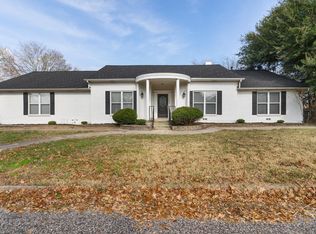 408 Gaddy St, Farmersville, TX 75442