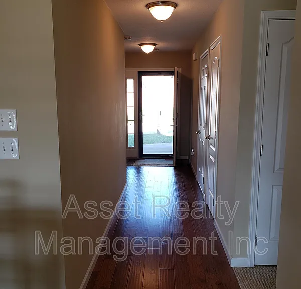 235 Stonefield Rd #1 — Photo 13