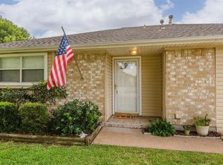 2206 Cammy Ln, La Porte, TX 77571