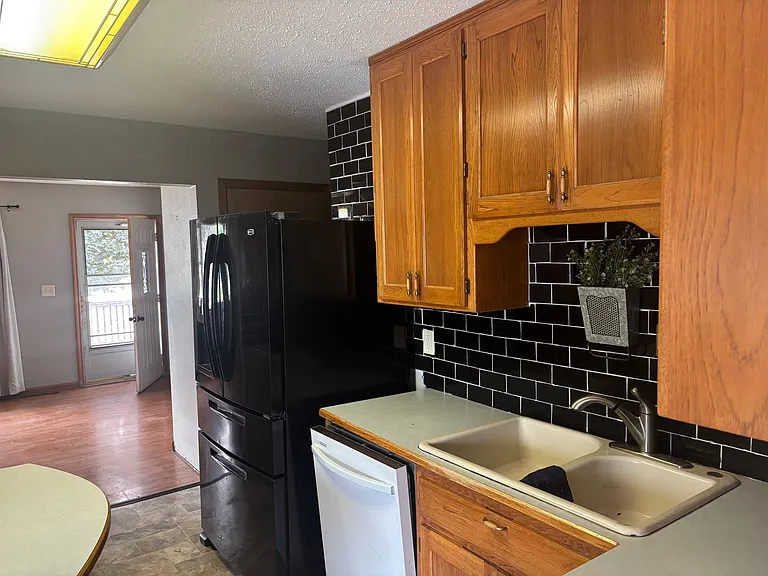 804 S Mable Ave — Photo 18