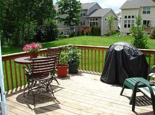 3rd image of 16463 Tres Beau Ln