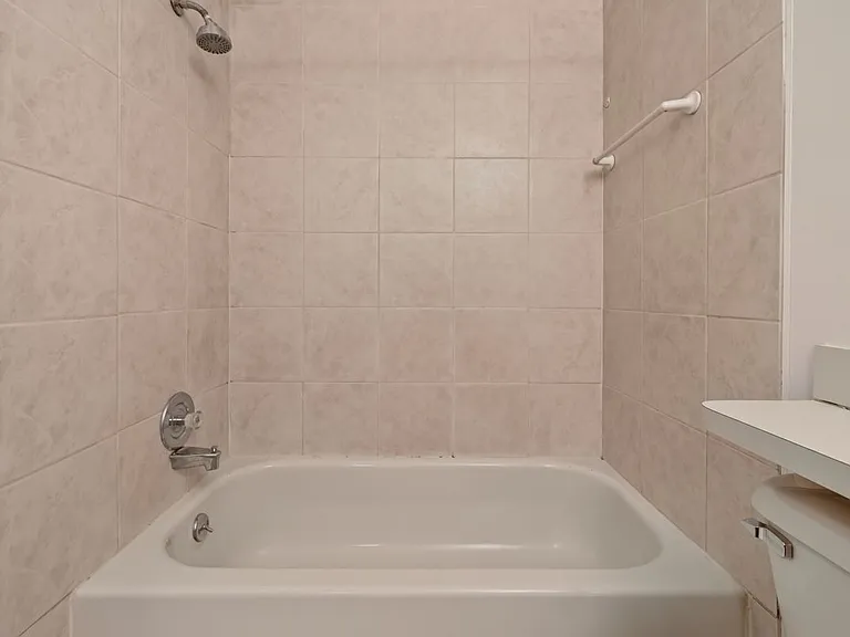 26070 N Lake Dr — Photo 18