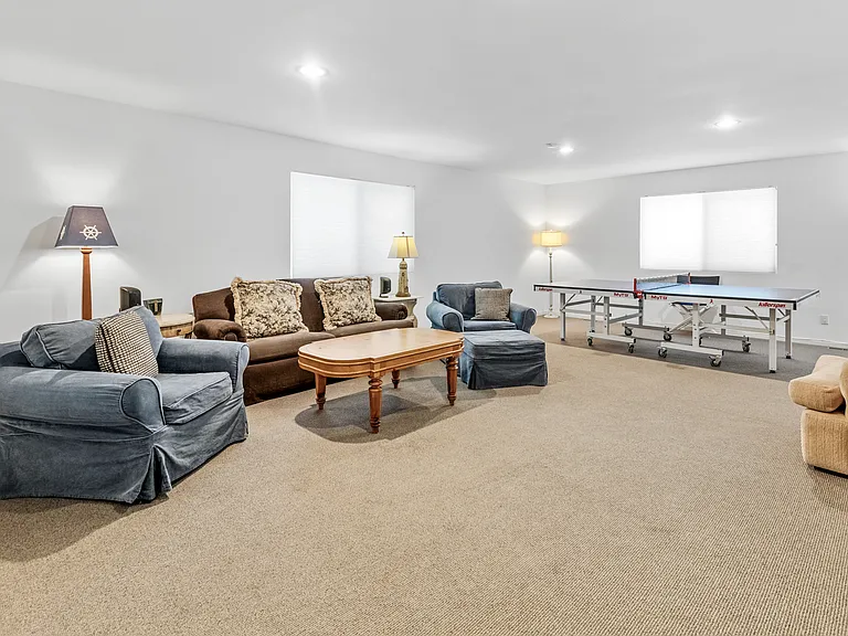 34 Park Cir — Photo 14