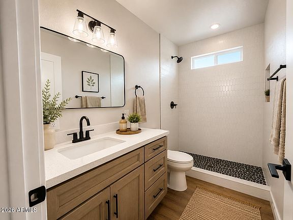 5th image of 11601 N 33RD Avenue
