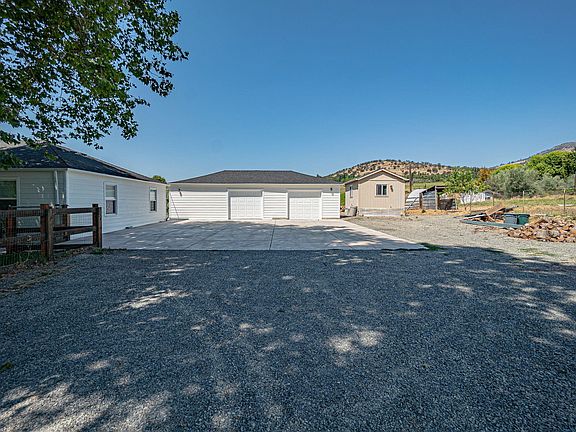 3rd image of 4785 Fern Valley Rd