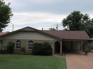 1304 N 14th St, Perry, OK 73077