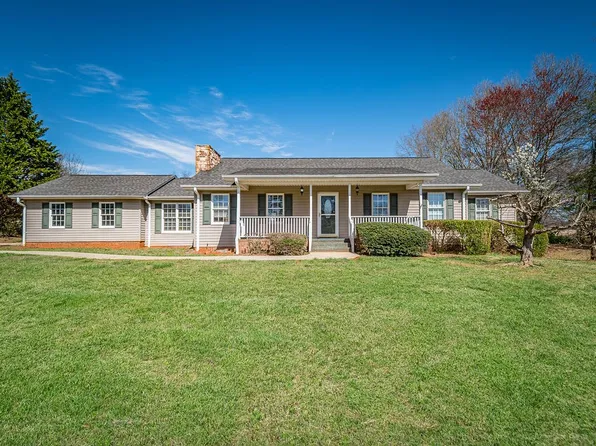 731 Griffin Mill Rd, Pickens, SC 29671