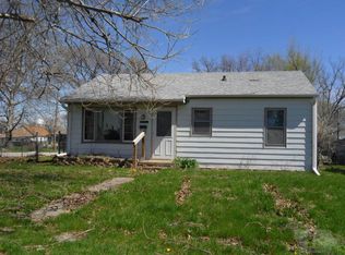 1827 Carroll St, Keokuk, IA 52632