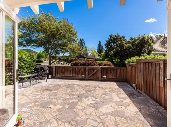 1913 Hopper Way, Yountville, CA 94599