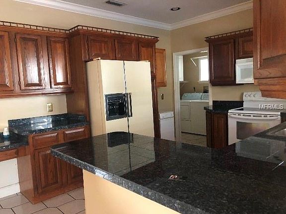 3rd image of 8502 Willow Wish Ct