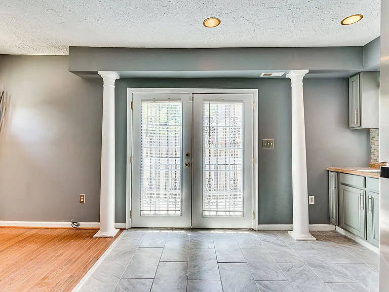 4725 12th St NE — Photo 3