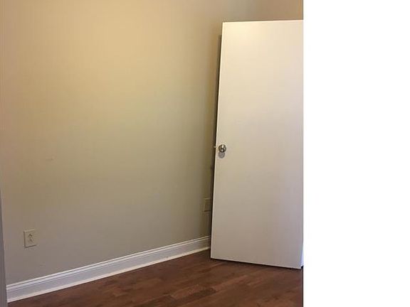 3rd image of 1359 S Melville St
