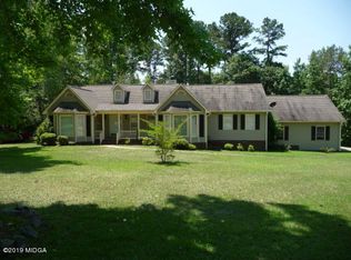 128 Cambridge Dr S, Milledgeville, GA