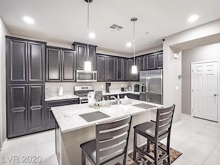 8418 Classique Ave #105 — Photo 6