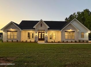 11612 Maiden Rd, Collinsville, MS 39325