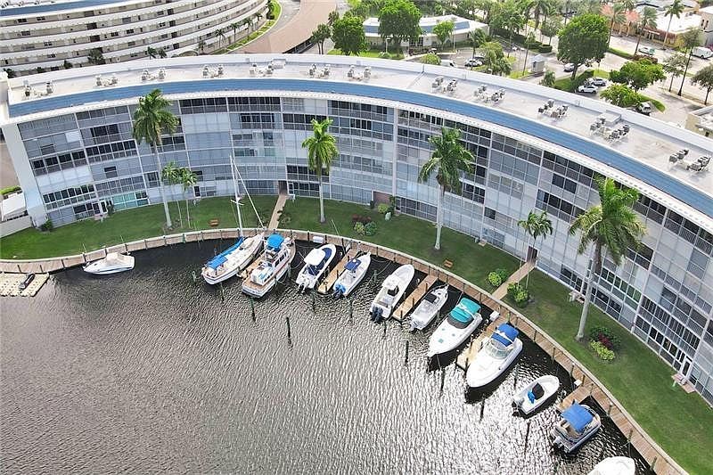 1st image of 1301 E Hillsboro Boulevard #501