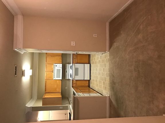 3rd image of 8842 Villa View Cir Unit 107