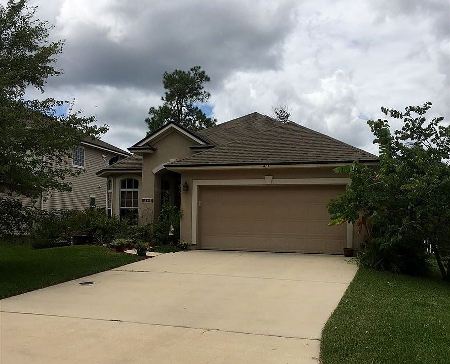 1st image of 821 N Garden Lake Dr