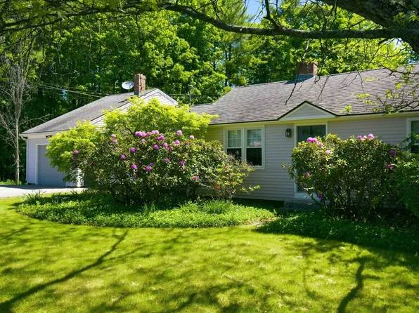 221 School Street, Tilton, NH 03276