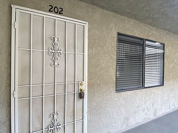 2nd image of 1429 E Florida St APT 202