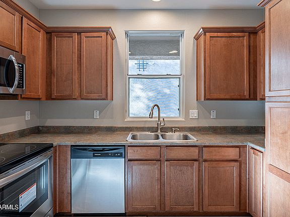 4th image of 113 N 87TH Avenue